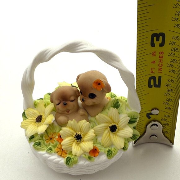 Vtg Josef Originals Puppy Dogs Basket of Love Georgian Fine Bone China Figurine - Picture 8 of 9